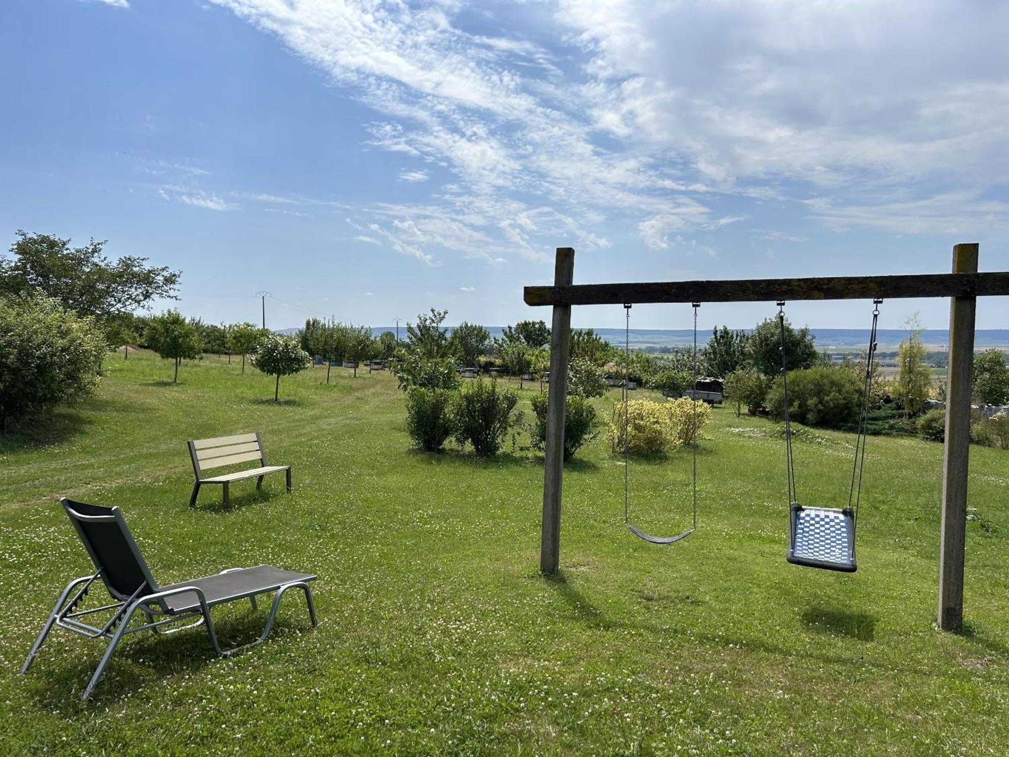 Villa Happy Cernay-les-Reims Exterior foto