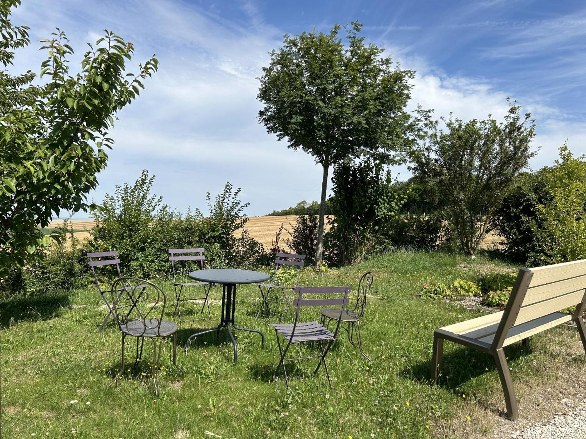 Villa Happy Cernay-les-Reims Exterior foto